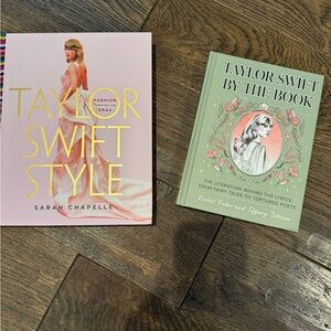 Taylor Swift Style and Taylor Swift By the Book Set
